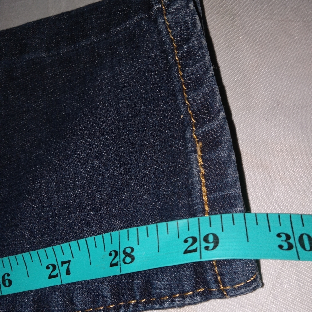 Levis Strauss Totally Shaping Pull-On Skinny Jeans 4 / 27 - Picture 6 of 9